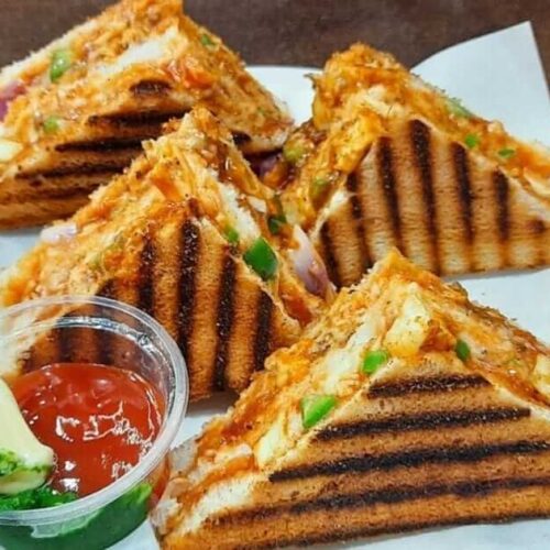 Delicious homemade veg sandwich recipe with fresh vegetables, cheese, and whole wheat bread – a quick and healthy breakfast or snack option
